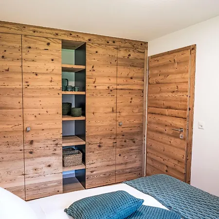 דירה Chesa Paluedin 1 - Celerina By Interhome סלרינה